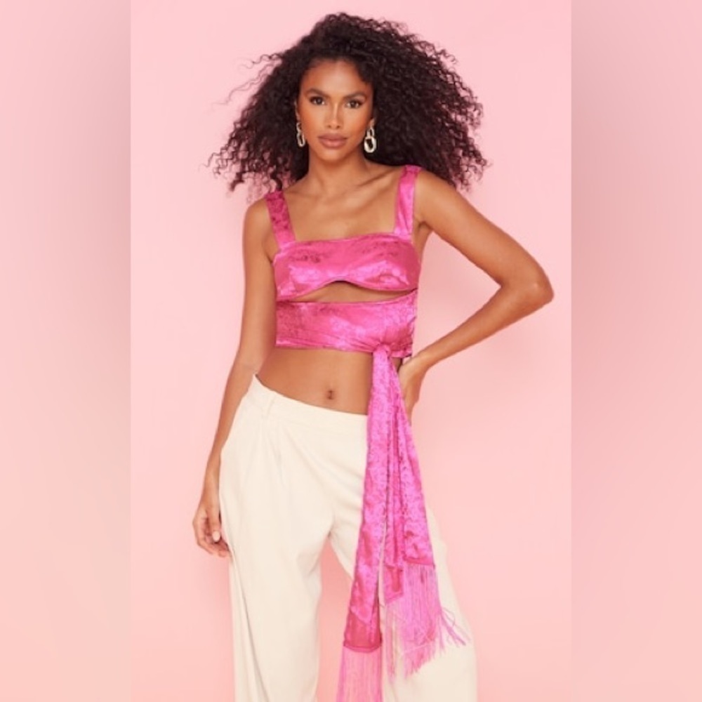 Pretty Little Thing Pink Satin Crop Top Nwt Size 4 - Picture 2 of 5